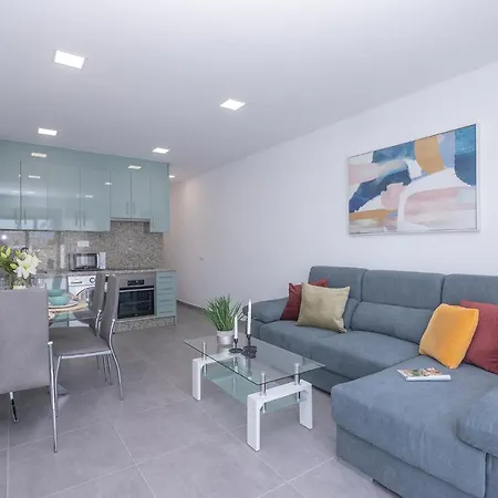 Poris 1 Beachfront By Holidays